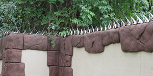 Wall spikes